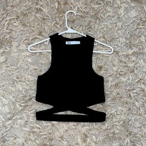NWOT never worn - Zara cropped sweater